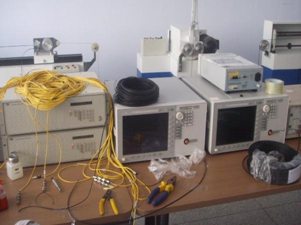 室內纜機械性能綜合測試系統